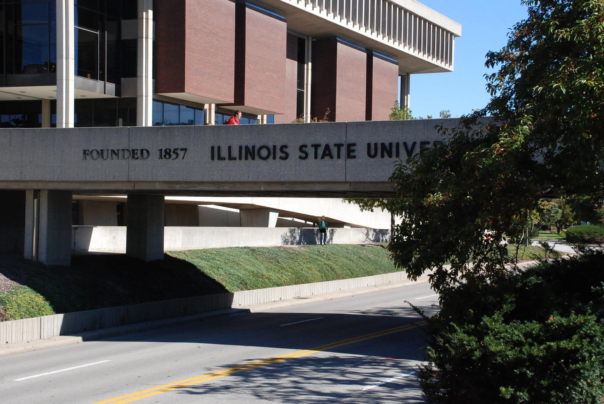 Holiday Inn Express Hotel & Suites Bloomington-Normal University Area By Ihg Luaran gambar