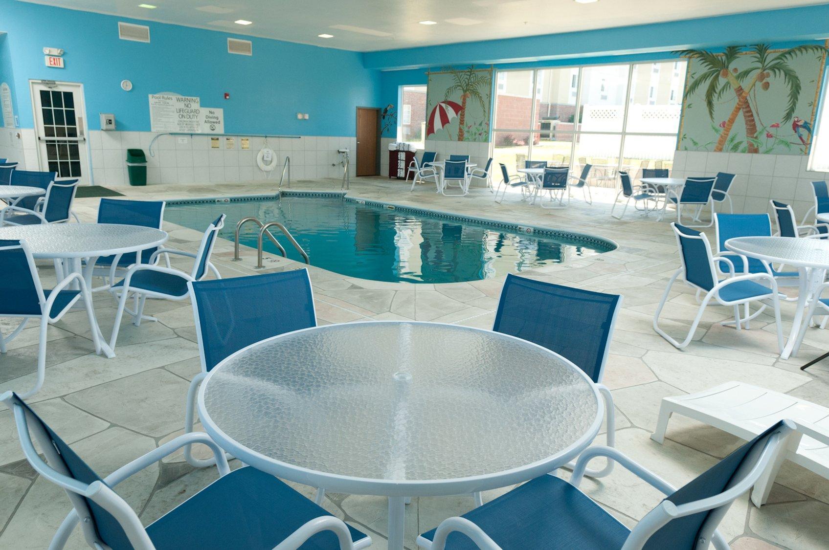Holiday Inn Express Hotel & Suites Bloomington-Normal University Area By Ihg Luaran gambar